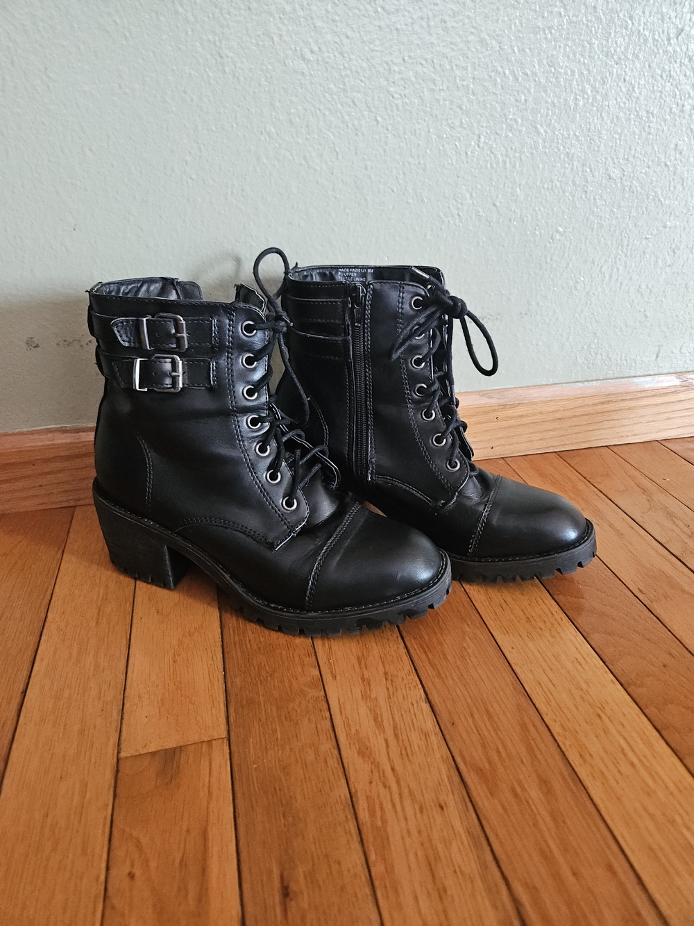 Women's Black Lace-Up Chunky Heeled Combat Boots
